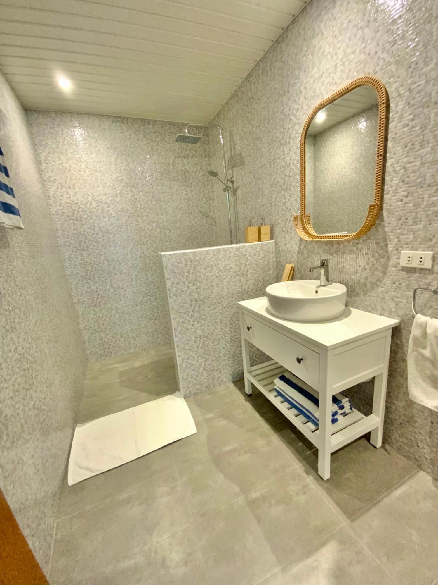 Tuburan Cove Beach Resort Buruanga Εξωτερικό φωτογραφία